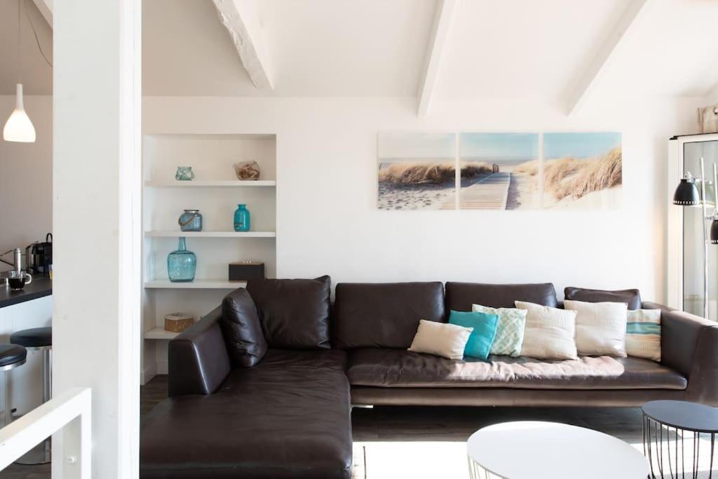 #40 Bright Sea View Suite For 6 2Mins Walk Port & Sea Villefranche-sur-Mer Eksteriør bilde