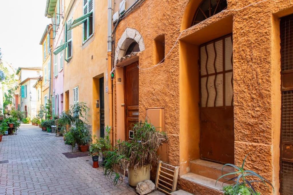 #40 Bright Sea View Suite For 6 2Mins Walk Port & Sea Villefranche-sur-Mer Eksteriør bilde