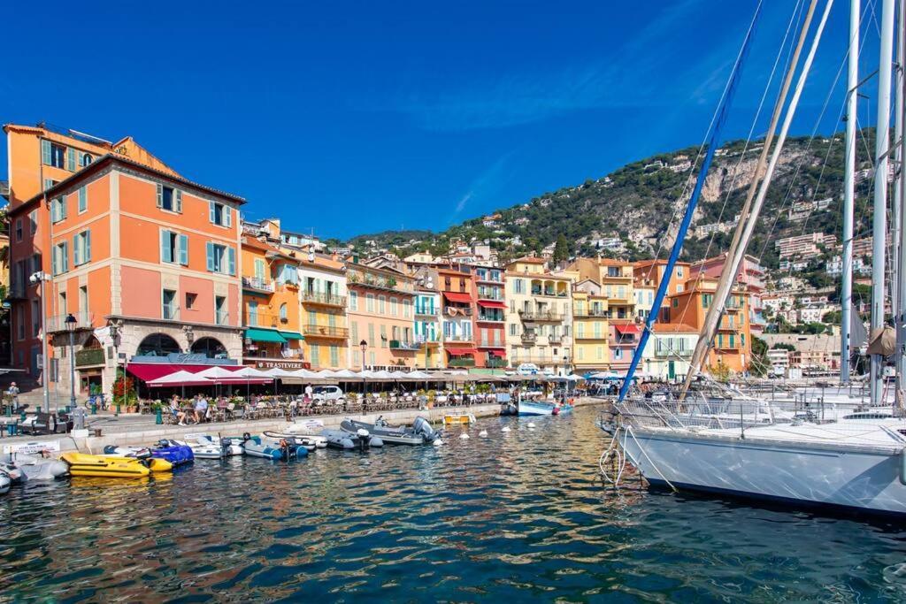 #40 Bright Sea View Suite For 6 2Mins Walk Port & Sea Villefranche-sur-Mer Eksteriør bilde