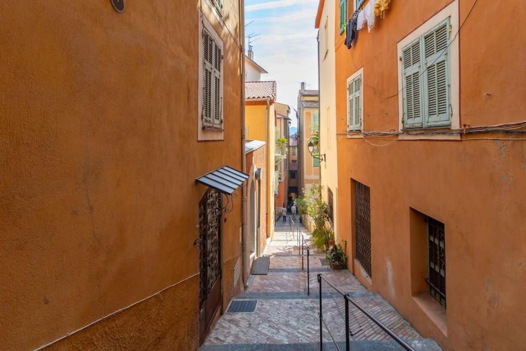 #40 Bright Sea View Suite For 6 2Mins Walk Port & Sea Villefranche-sur-Mer Eksteriør bilde