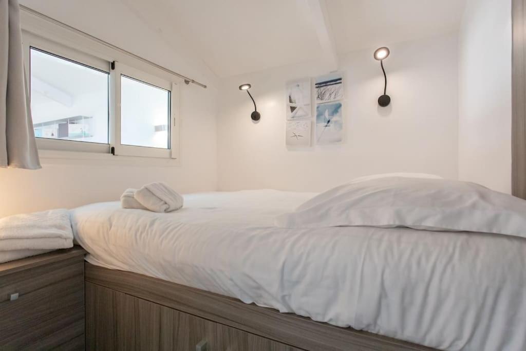#40 Bright Sea View Suite For 6 2Mins Walk Port & Sea Villefranche-sur-Mer Eksteriør bilde